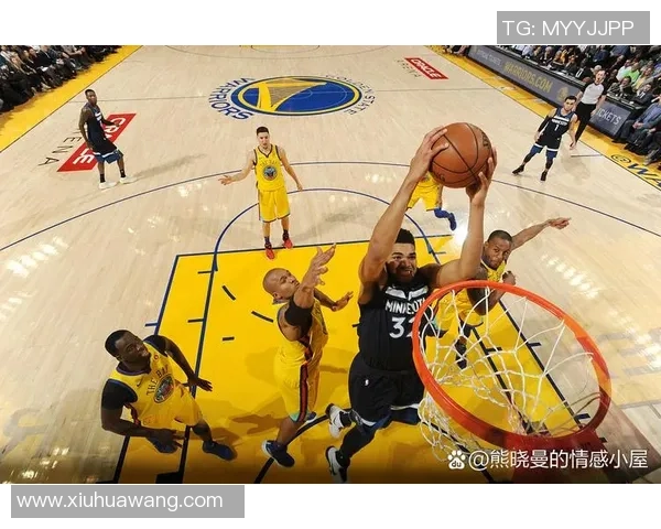 德雷蒙德格林的篮球智慧与领导力在勇士队的关键角色分析